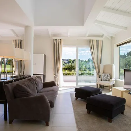 فيلة Mandara 8&2, Emma *