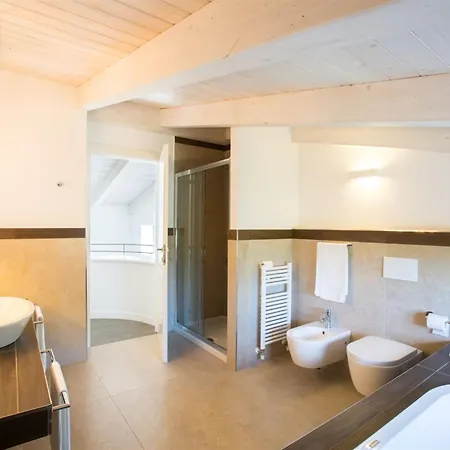 Вилла Mandara 8&2, Emma Мизано-Адриатико