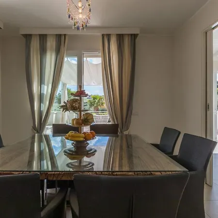 Вилла Mandara 8&2, Emma