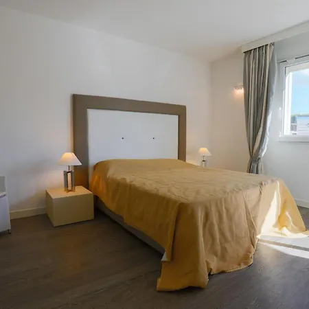 Mandara 8&2, Emma * Мизано-Адриатико