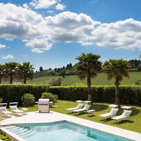 Villa Mandara 8&2, Emma