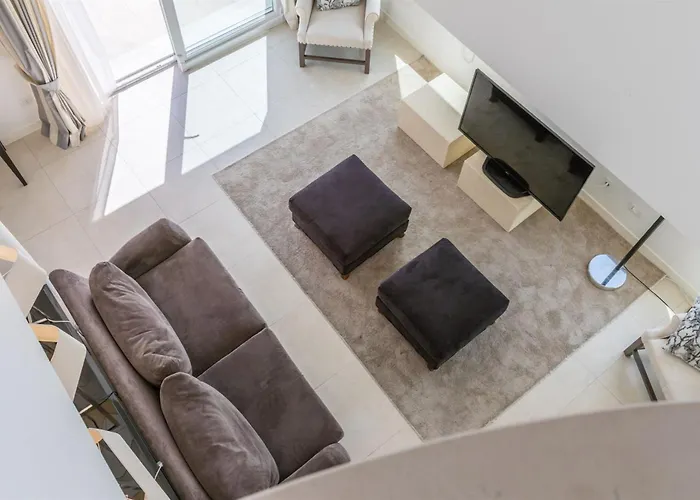 Βίλα Mandara 8&2, Emma