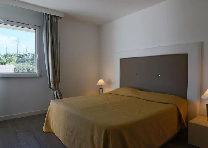 Mandara 8&2, Emma Villa Misano Adriatico