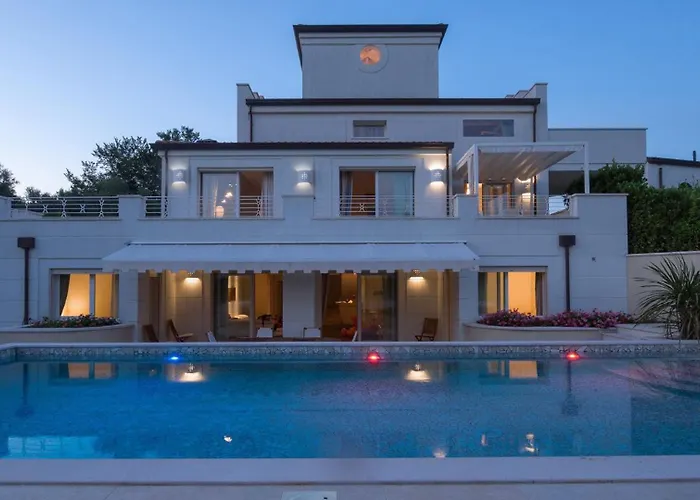 Villa Mandara 8&2, Emma Misano Adriatico