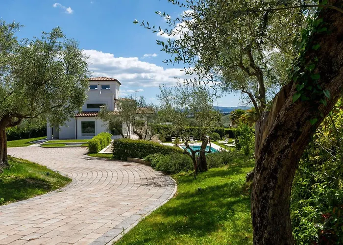 Villa Mandara 8&2, Emma *